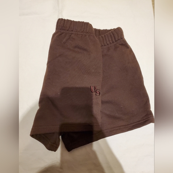 Uncle Studios Sweatshirt and Sweatshort Set (Brown) - Picture 8 of 9